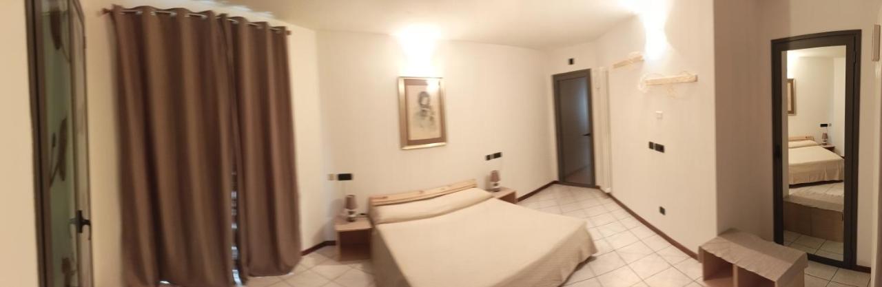 'L Sass Bed & Breakfast Borgomanero Eksteriør bilde