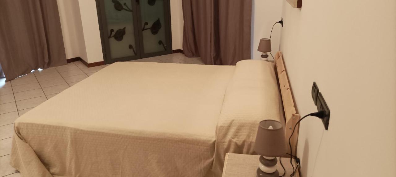 'L Sass Bed & Breakfast Borgomanero Eksteriør bilde